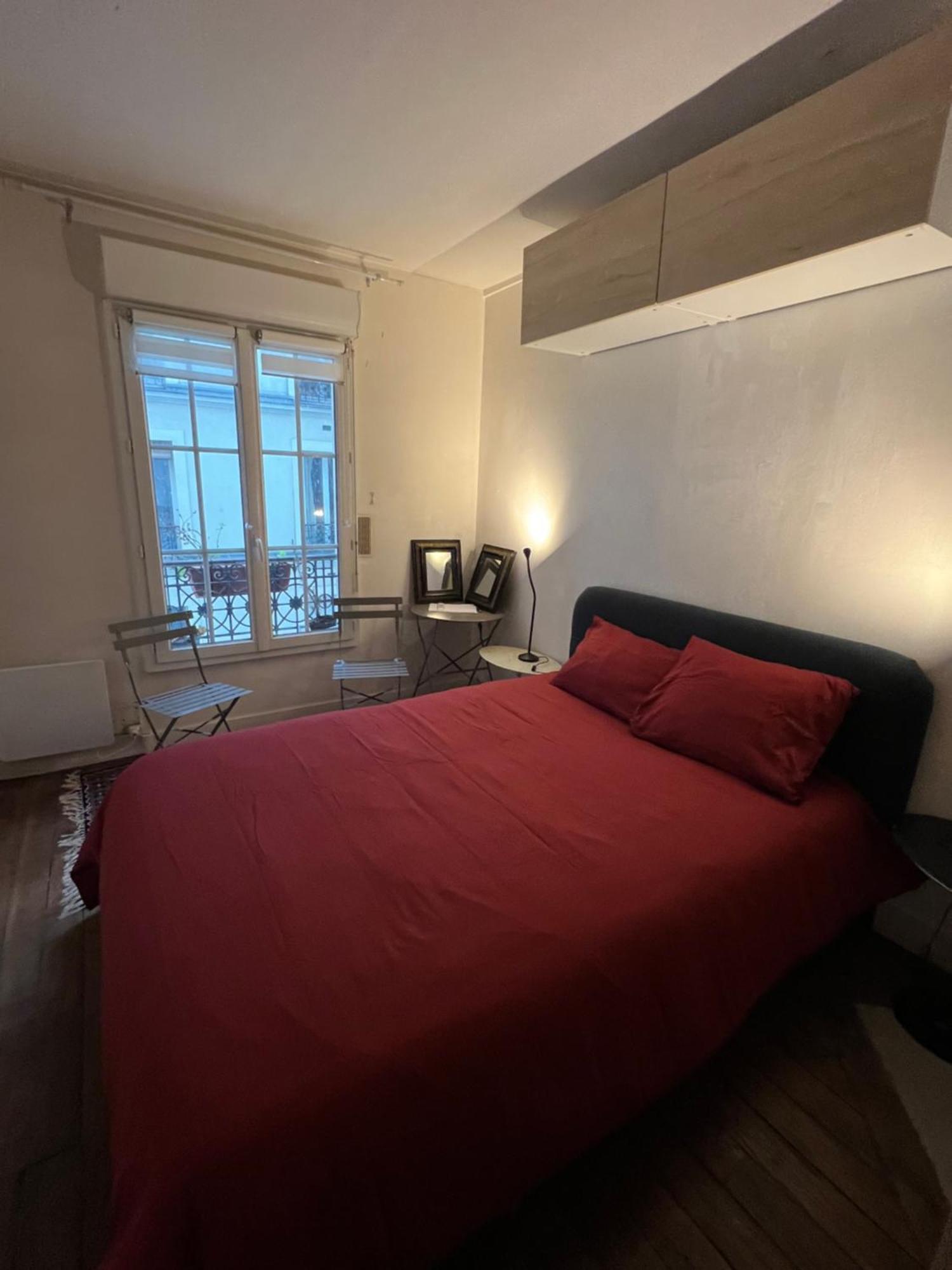 パリMontmartre Joli 2 Pieces Au Pied Du Sacre Coeurアパートメント エクステリア 写真